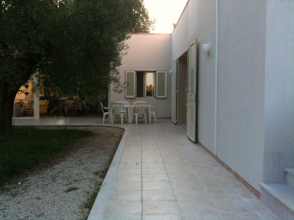 B&B Finestre Tra Gli Ulivi Mesagne Extérieur photo